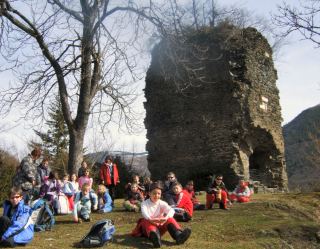 sur les hauteurs du village de Cad�ac